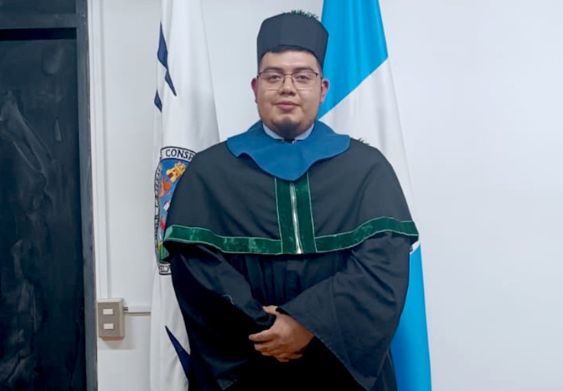 Graduación Julio Mantanic