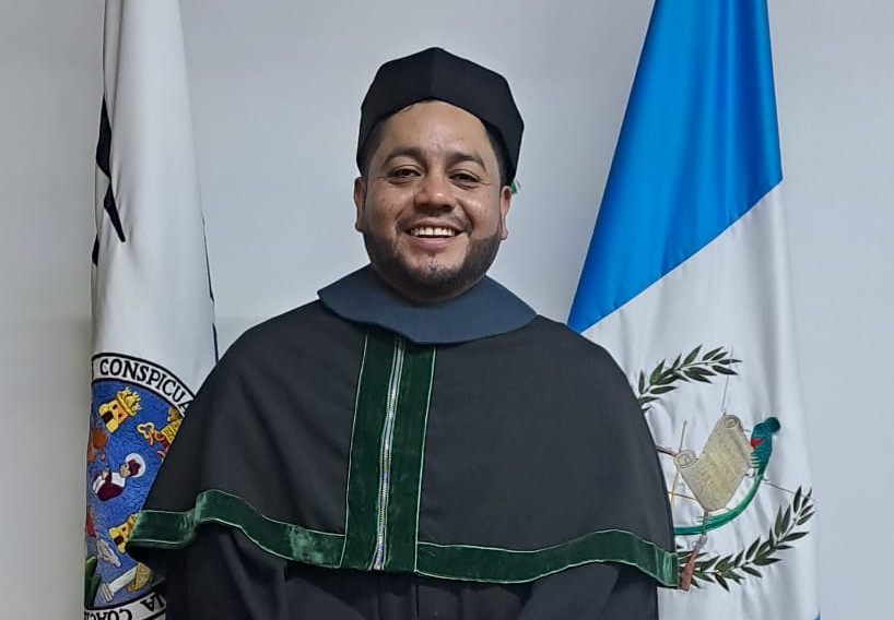 Graduación Pedro Pablo Joachin