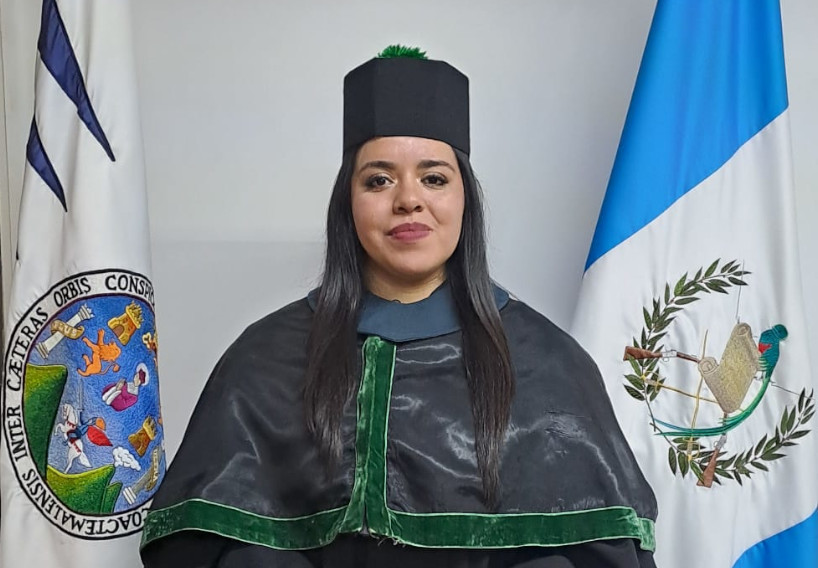 Graduación Alma González