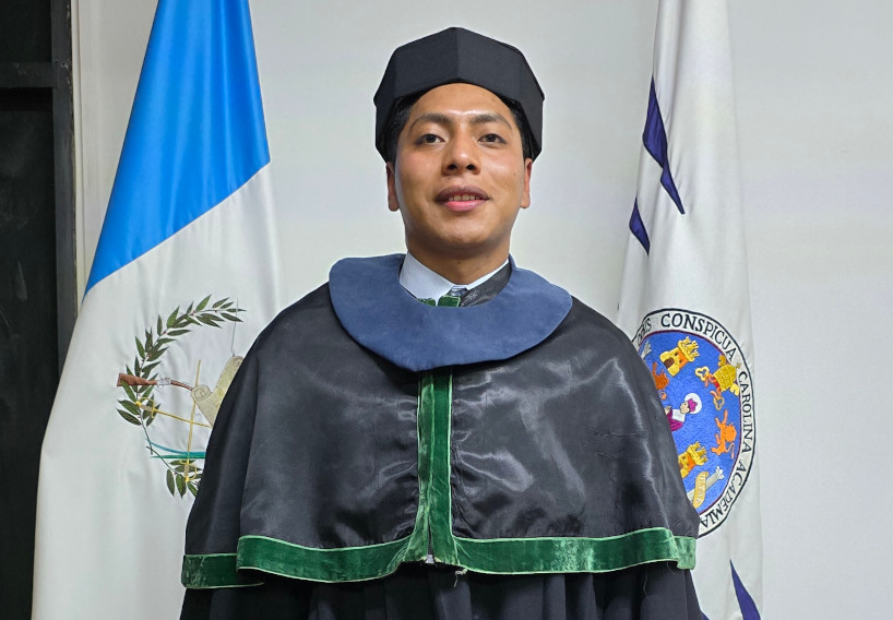 Graduación Jorge Juárez
