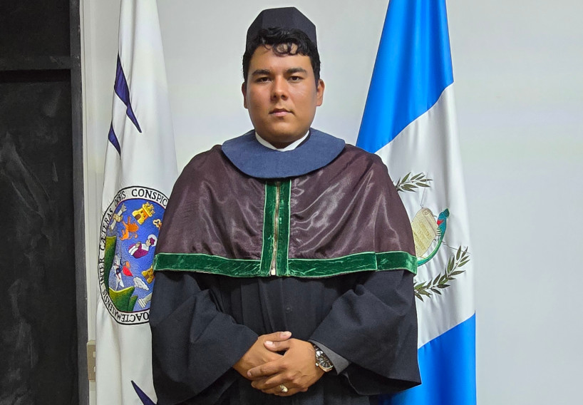 Graduación Ronaldo Martínez